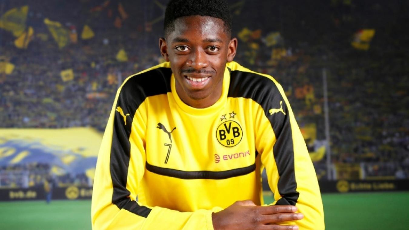 足球巴萨公布主力中场伤情，将缺阵一月（巴萨官宣主力中场受伤，预计缺席一个月）