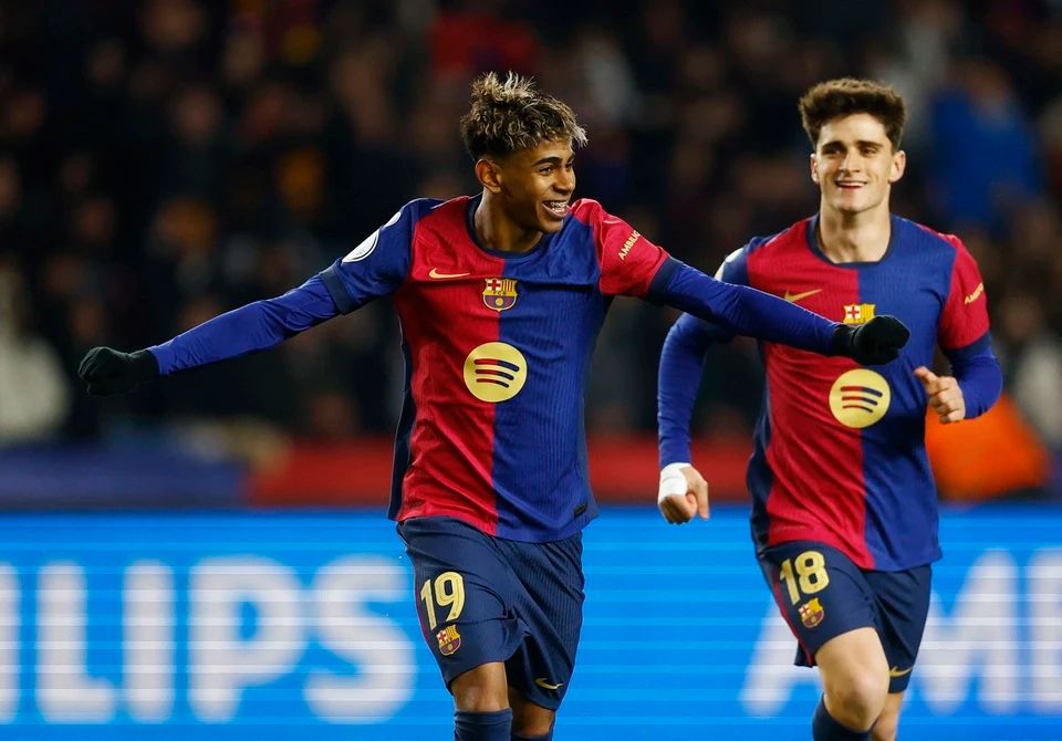 德甲前瞻：斯图加特欲报一箭之仇，拜仁防线需提升专注度（德甲前瞻：斯图加特誓雪前耻，拜仁后防需更专注）