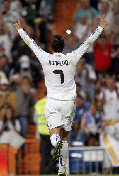 翻一倍，巴萨17岁中场德罗的身价从500万欧涨至1000万欧（巴萨17岁中场德罗身价倍增：由500万欧升至1000万欧）