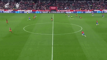 NBA球员数据统计：助攻、得分、篮板排行,（NBA球员榜单：得分、助攻与篮板统计）